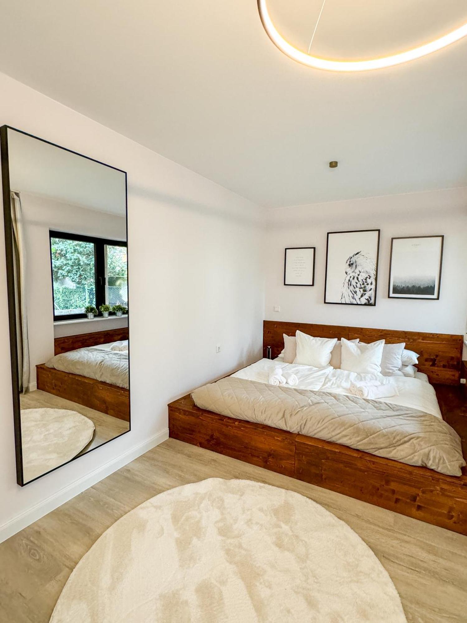 Apartamento Leonardo Wuerzburg I Freistehende Badwanne Exterior foto
