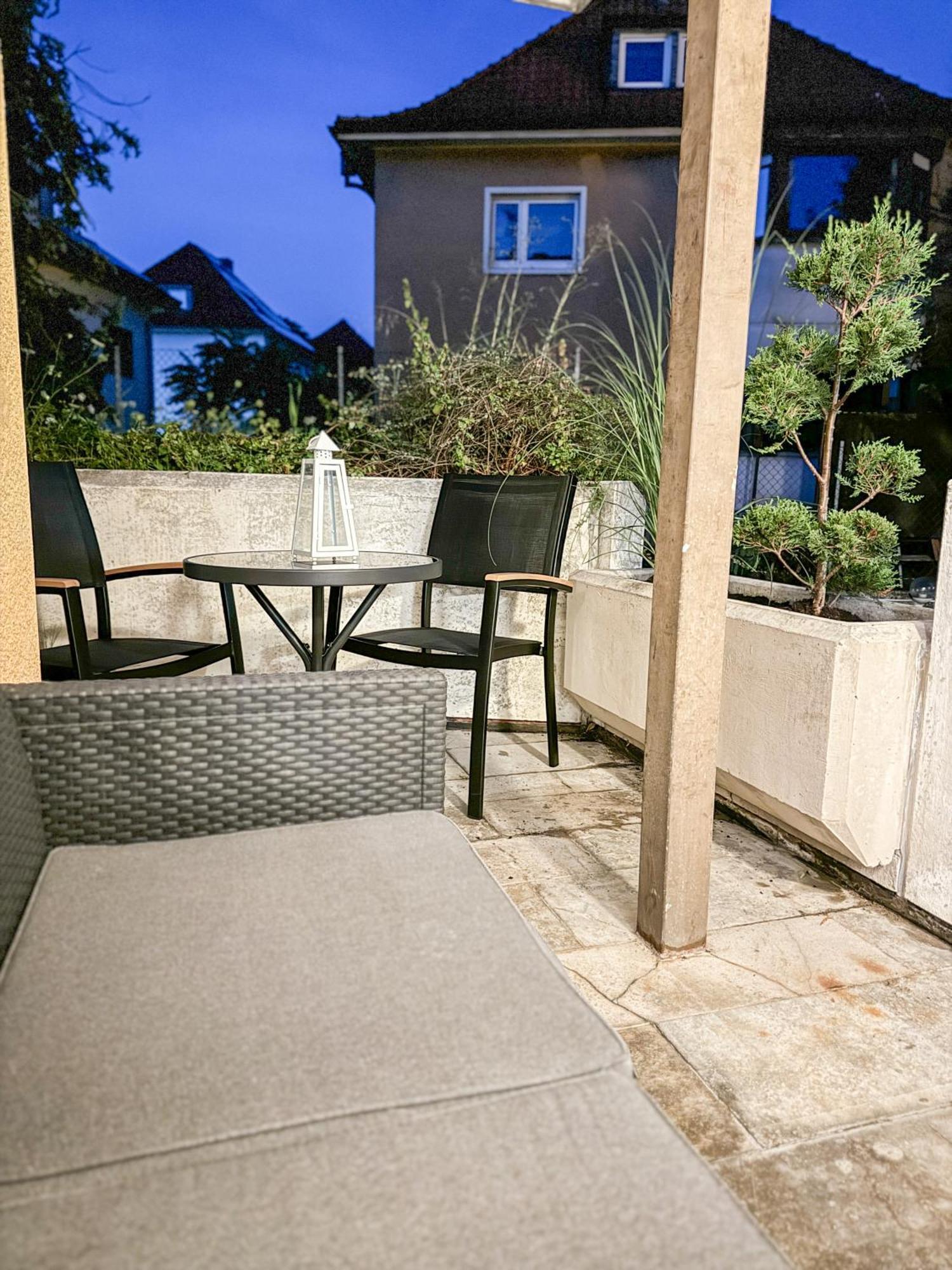 Apartamento Leonardo Wuerzburg I Freistehende Badwanne Exterior foto