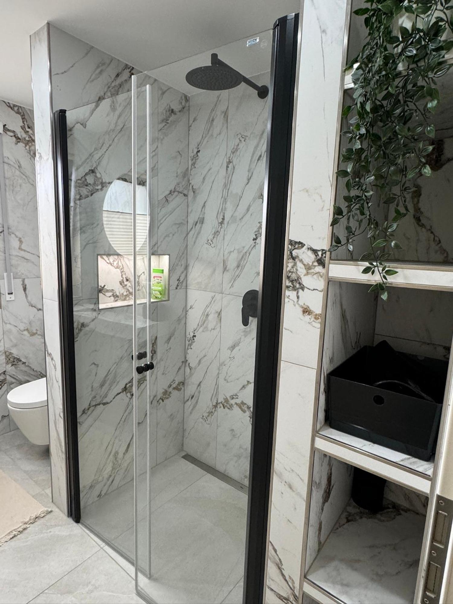 Apartamento Leonardo Wuerzburg I Freistehende Badwanne Exterior foto